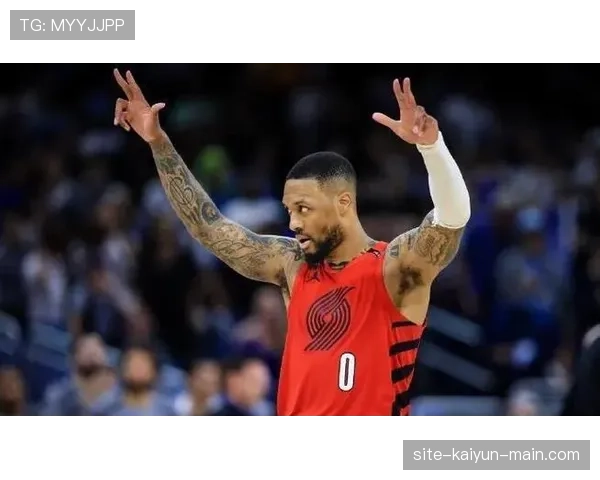 利拉德挡拆提效，较库里更倚重持球单打