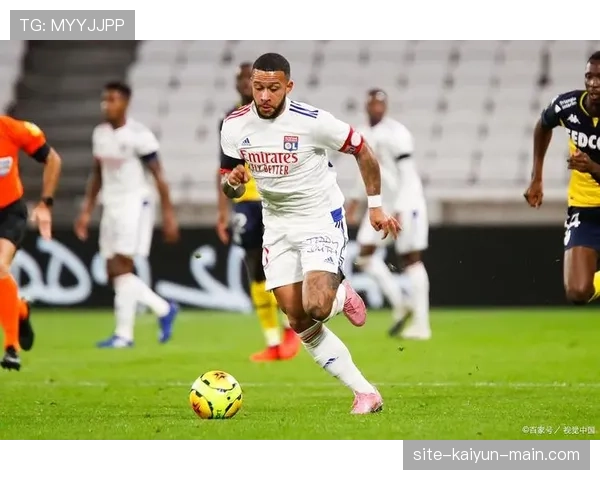 巴萨进攻流畅表象下层次崩塌，配合停滞问题逐步反映